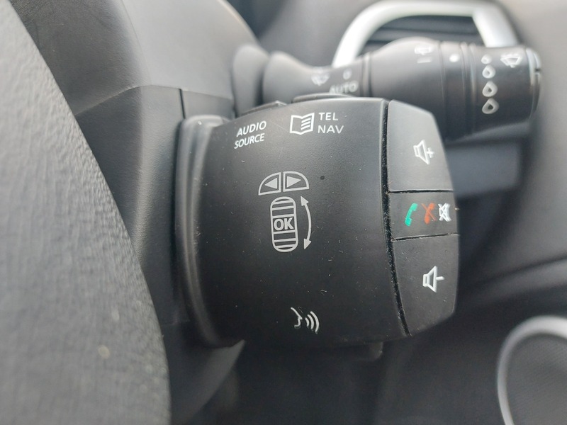 Used Renault Megane 2011 for sale - 77609608: Photo 22