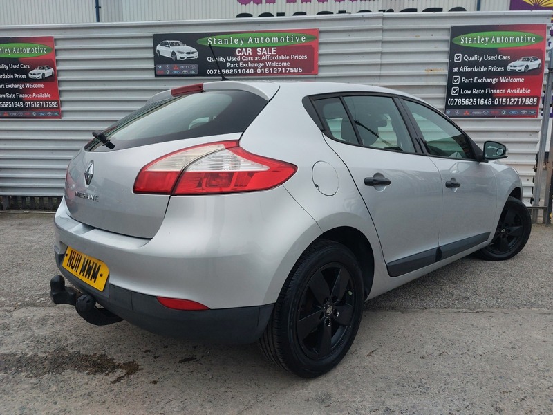 Used Renault Megane 2011 for sale - 77609608: Photo 7