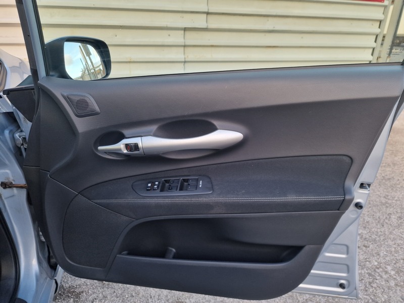 Used Toyota Auris 2011 for sale - 77056515: Photo 27