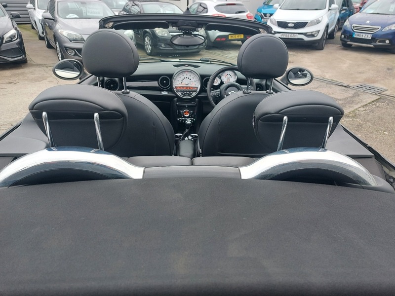 Used MINI Convertible 2014 for sale - 77303298: Photo 18