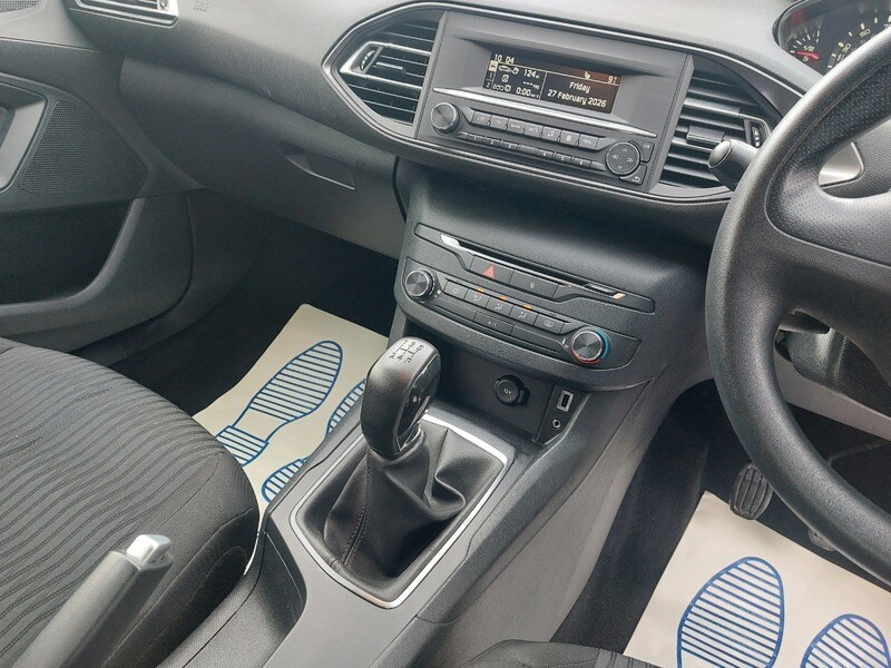 Used Peugeot 308 2017 for sale - 77735283: Photo 16