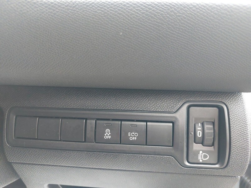 Used Peugeot 308 2017 for sale - 77735283: Photo 26