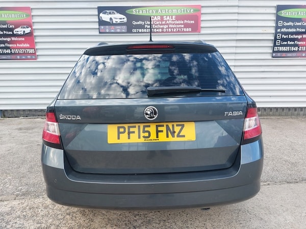 Used Skoda Fabia 2015 for sale - 75986978: Photo 6