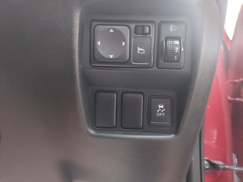 Used Nissan Juke 2012 for sale - 77228029: Photo 21