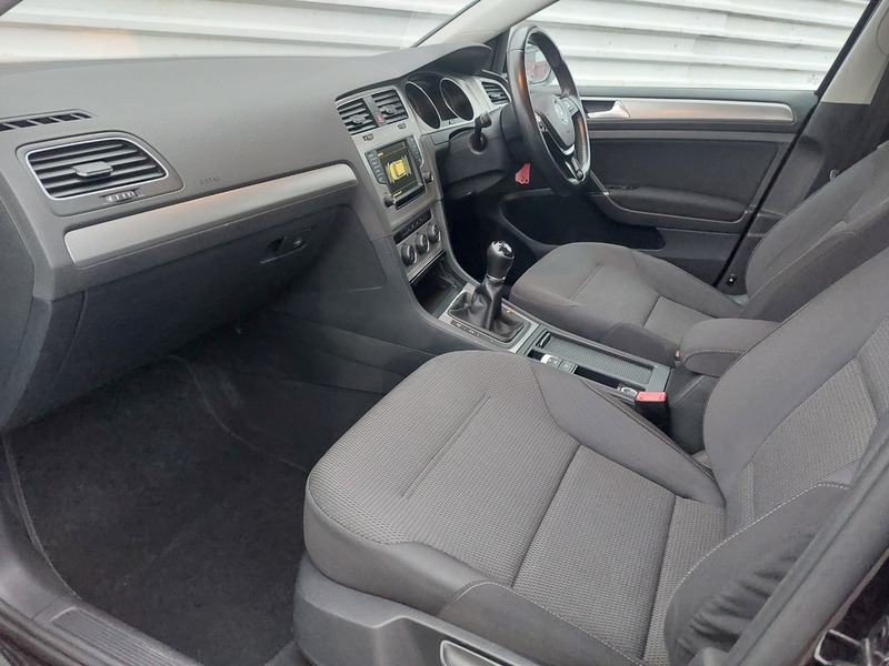 Used Volkswagen Golf 2015 for sale - 76547394: Photo 12