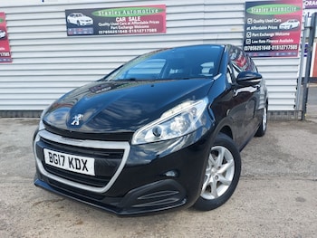 Used Peugeot 208 2017 for sale - 79394838: Photo