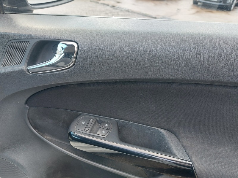 Used Vauxhall Corsa 2014 for sale - 76618338: Photo 16
