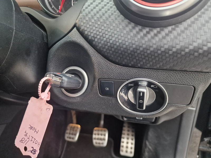 Used Mercedes-Benz A-Class 2015 for sale - 77059748: Photo 24