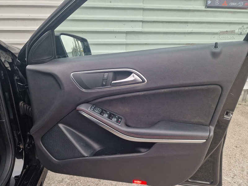 Used Mercedes-Benz A-Class 2015 for sale - 77059748: Photo 26