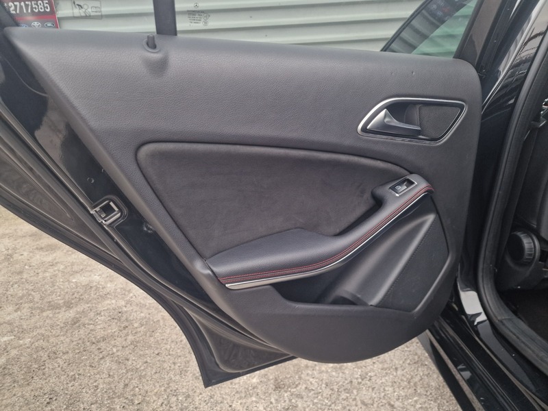 Used Mercedes-Benz A-Class 2015 for sale - 77059748: Photo 31