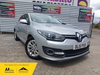 Used Renault Megane 2015 for sale - 78829235: Photo