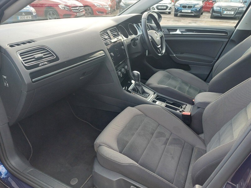 Used Volkswagen Golf 2018 for sale - 76686864: Photo 12