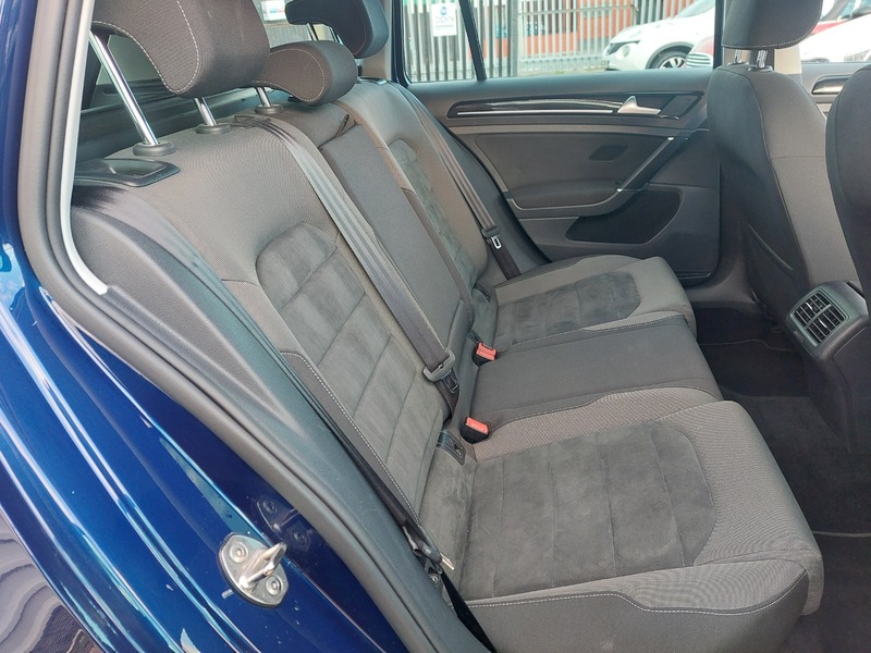 Used Volkswagen Golf 2018 for sale - 76686864: Photo 14