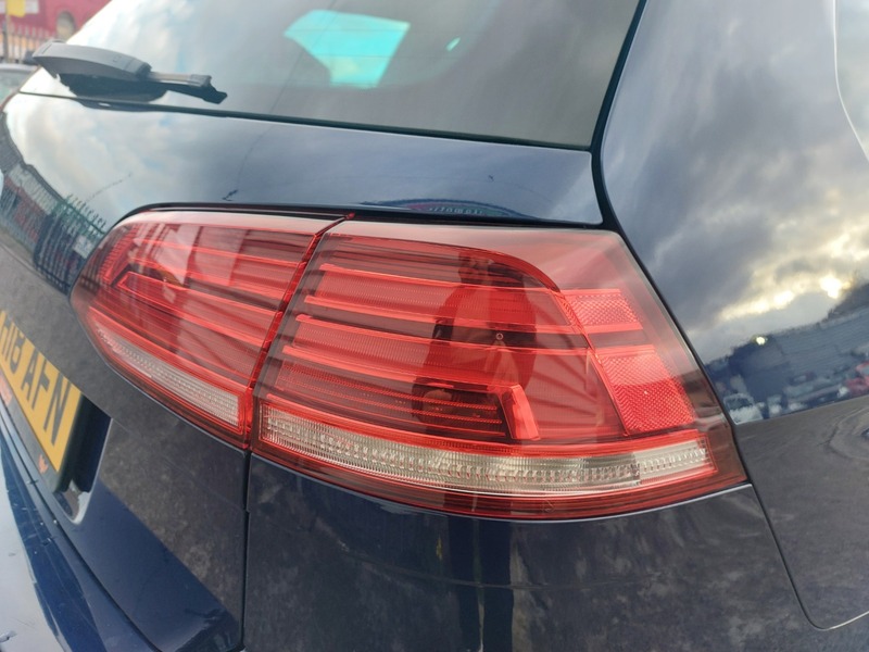 Used Volkswagen Golf 2018 for sale - 76686864: Photo 40