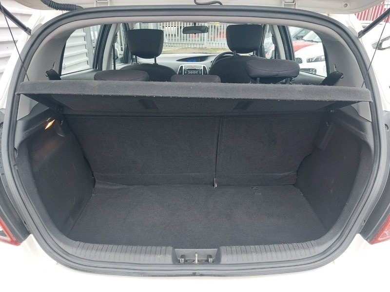 Used Hyundai i20 2014 for sale - 76547429: Photo 16