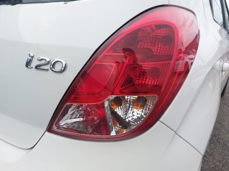 Used Hyundai i20 2014 for sale - 76547429: Photo 19