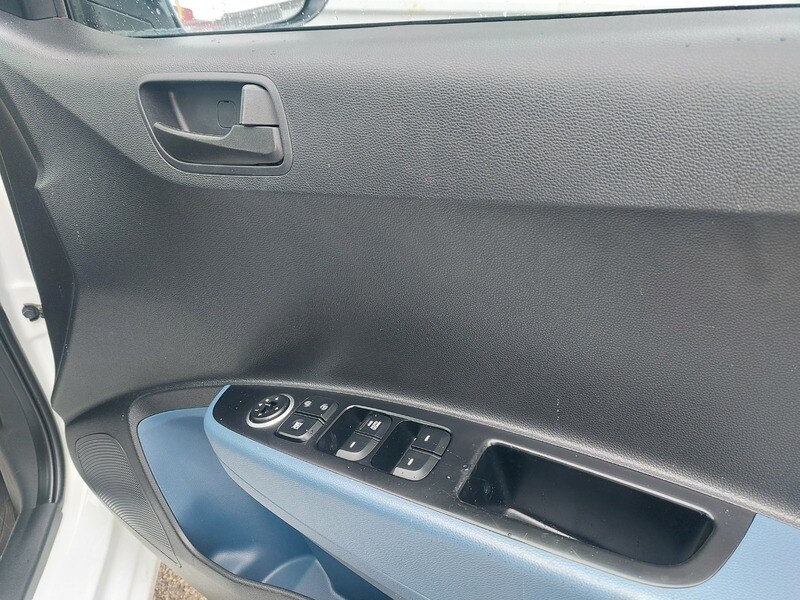 Used Hyundai i10 2016 for sale - 77906083: Photo 21