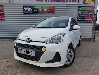 Used Hyundai i10 2017 for sale - 79409972: Photo