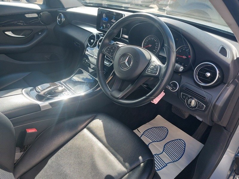 Used Mercedes-Benz C Class 2015 for sale - 78140911: Photo 5