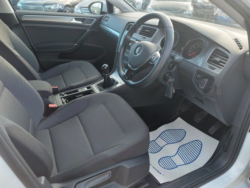 Used Volkswagen Golf 2015 for sale - 76784636: Photo 10