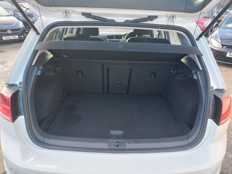 Used Volkswagen Golf 2015 for sale - 76784636: Photo 14