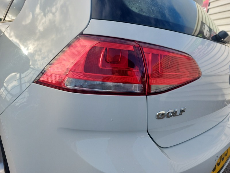 Used Volkswagen Golf 2015 for sale - 76784636: Photo 24