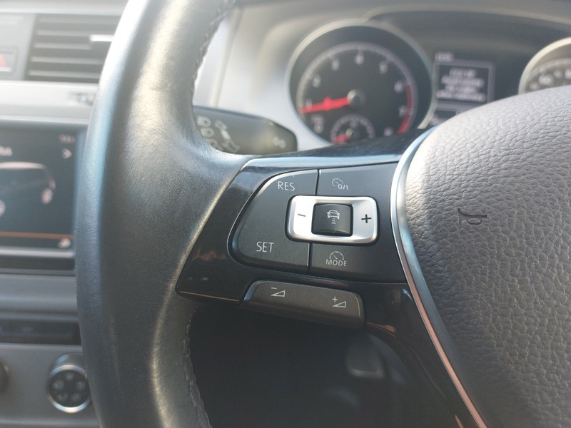 Used Volkswagen Golf 2015 for sale - 76784636: Photo 29