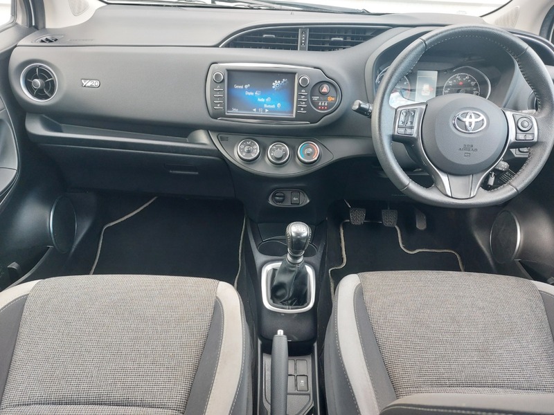Used Toyota Yaris 2020 for sale - 76119419: Photo 11