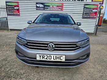 Used Volkswagen Passat 2020 for sale - 76570794: Photo