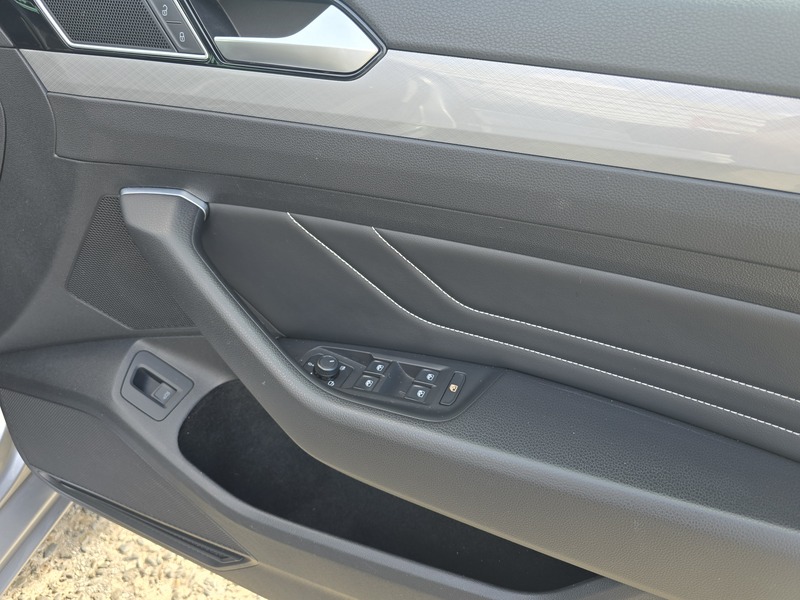 Used Volkswagen Passat 2020 for sale - 76570794: Photo 30