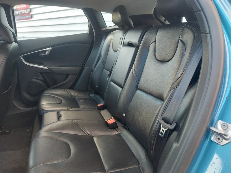 Used Volvo V40 2015 for sale - 77303305: Photo 10