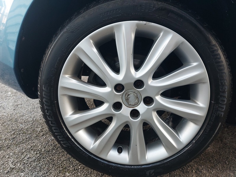 Used Volvo V40 2015 for sale - 77303305: Photo 27