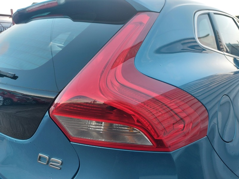 Used Volvo V40 2015 for sale - 77303305: Photo 28