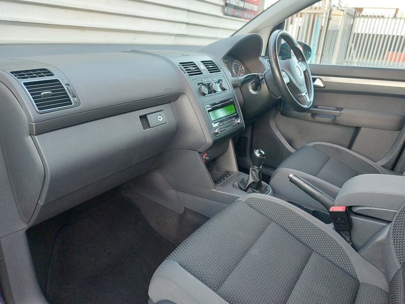 Used Volkswagen Touran 2013 for sale - 77236944: Photo 12