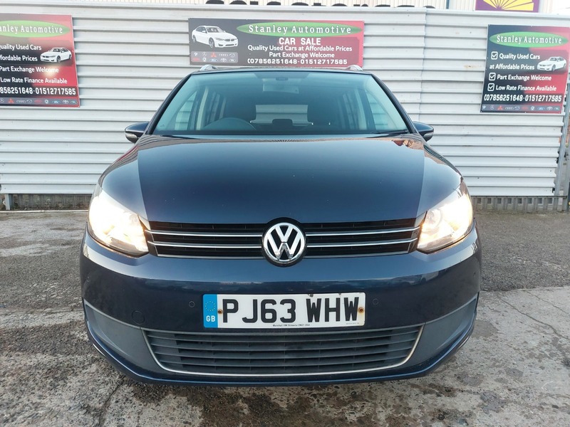 Used Volkswagen Touran 2013 for sale - 77236944: Photo 2
