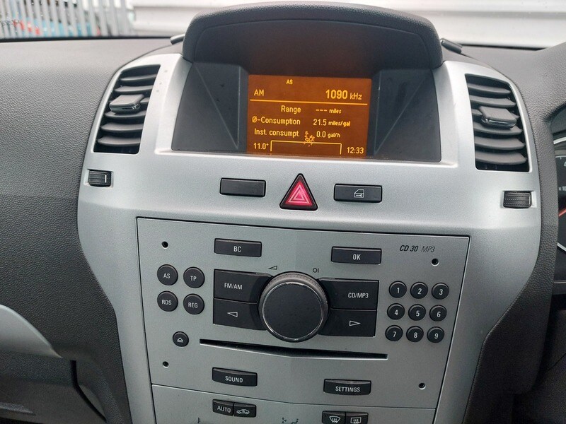 Used Vauxhall Zafira 2009 for sale - 77681487: Photo 18