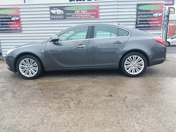 Used Vauxhall Insignia 2011 for sale - 77477938: Photo