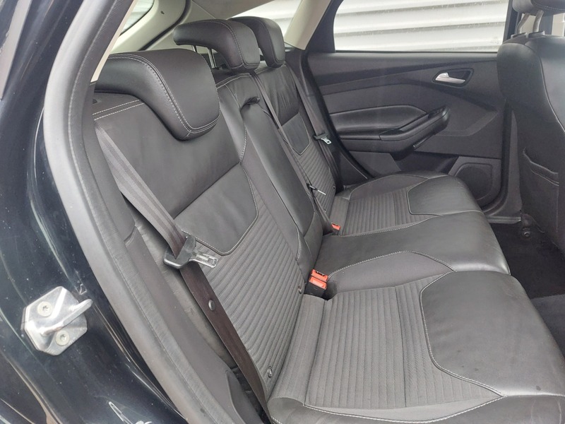 Used Ford Focus 2015 for sale - 76863596: Photo 14
