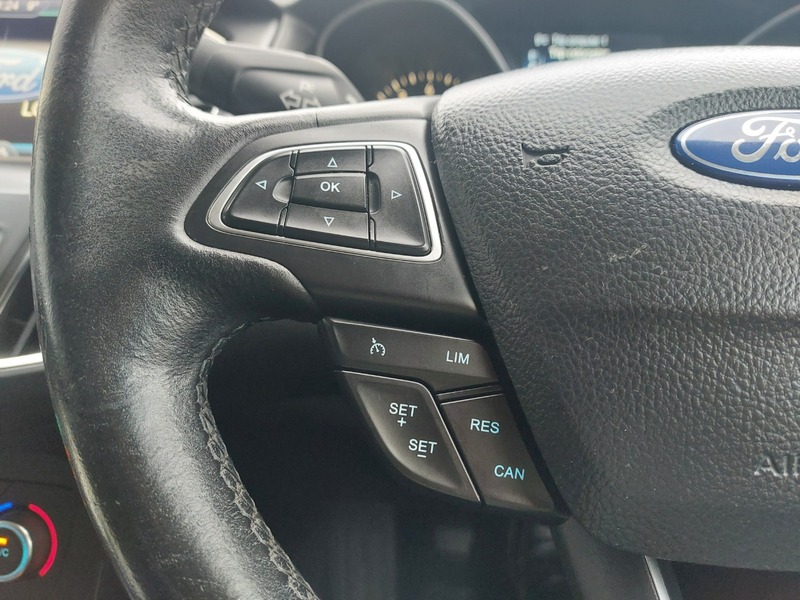 Used Ford Focus 2015 for sale - 76863596: Photo 21