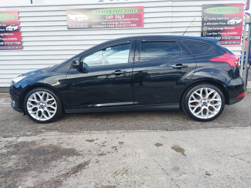 Used Ford Focus 2015 for sale - 76863596: Photo 5