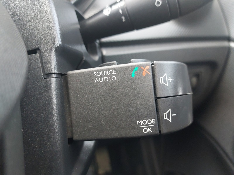 Used Renault Captur 2014 for sale - 77394993: Photo 16