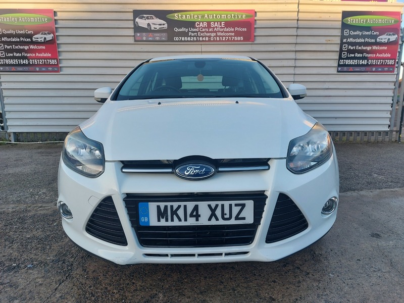 Used Ford Focus 2014 for sale - 76962917: Photo 2