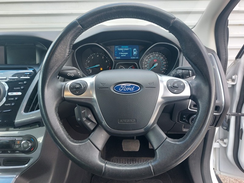 Used Ford Focus 2014 for sale - 76962917: Photo 23