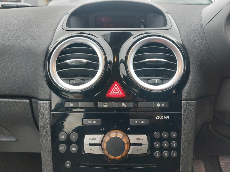 Used Vauxhall Corsa 2014 for sale - 77609596: Photo 17