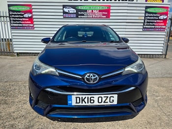 Used Toyota Avensis 2016 for sale - 79608375: Photo