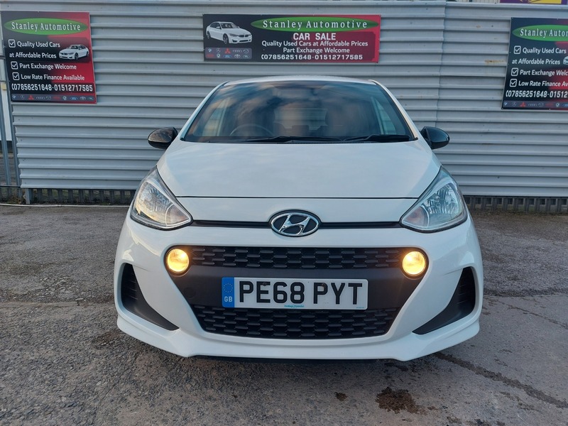 Used Hyundai i10 2018 for sale - 77708995: Photo 2