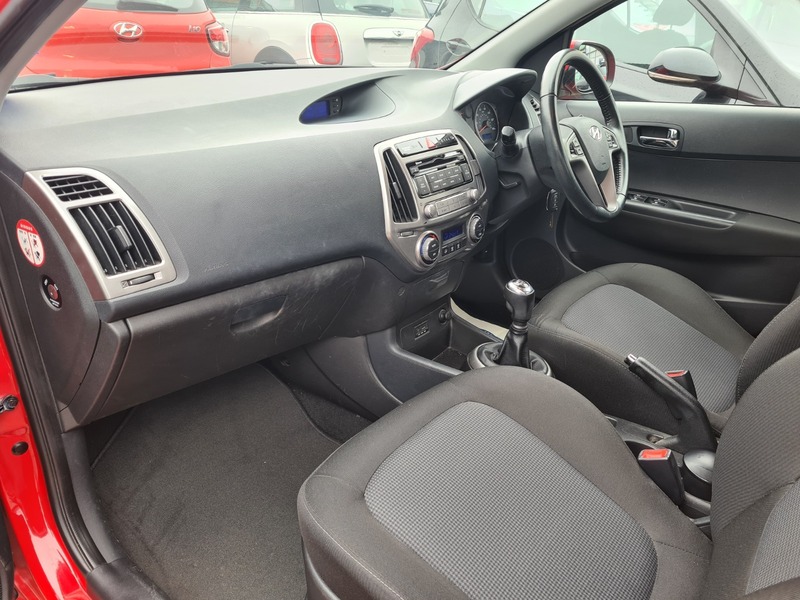 Used Hyundai i20 2013 for sale - 78083793: Photo 12