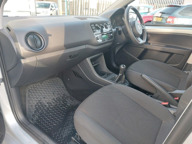 Used Volkswagen up! 2013 for sale - 77342357: Photo 12