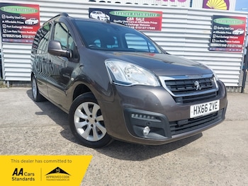 Used Peugeot Partner 2016 for sale - 78673385: Photo