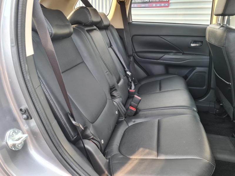 Used Mitsubishi Outlander 2015 for sale - 77976842: Photo 14